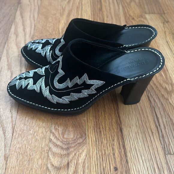 Donald J. Pliner Black Embroidered Suede Mule Western Heels Women’s 8.5M - Picture 4 of 12